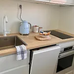 Joli 3 Pièces, 2 Chambres, 6 Personnes, Clair, Vue Dégagée, Balcon&parking Privé *