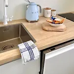 Appartement Joli 3 Pièces, 2 Chambres, 6 Personnes, Clair, Vue Dégagée, Balcon&parking Privé