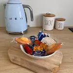 Joli 3 Pieces, 2 Chambres, Lumineux, Vue Degagee, Balcon & Parking Prive Apartman *