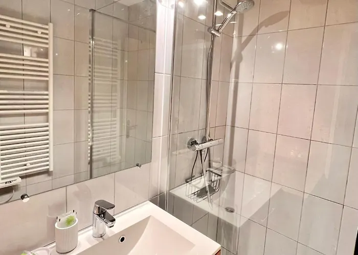 Apartment Joli 3 Pieces, 2 Chambres, Lumineux, Vue Degagee, Balcon & Parking Prive Villers-sur-Mer